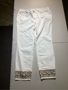 White Embroidered Hem Women’s Jeans